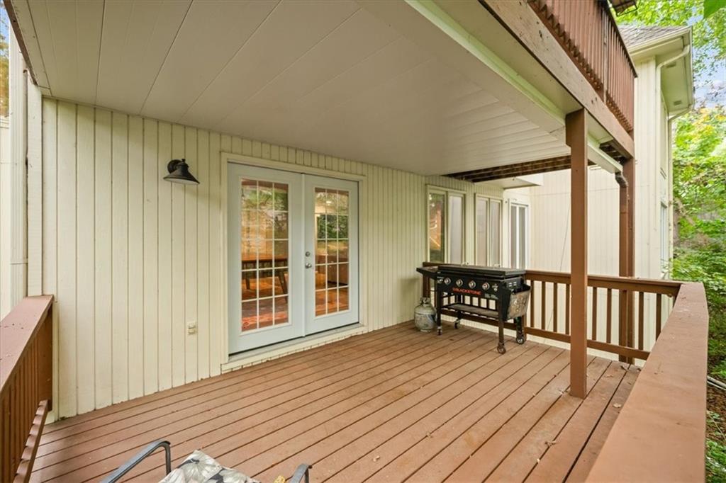 112 W 123rd Ter, Kansas City, MO 64145