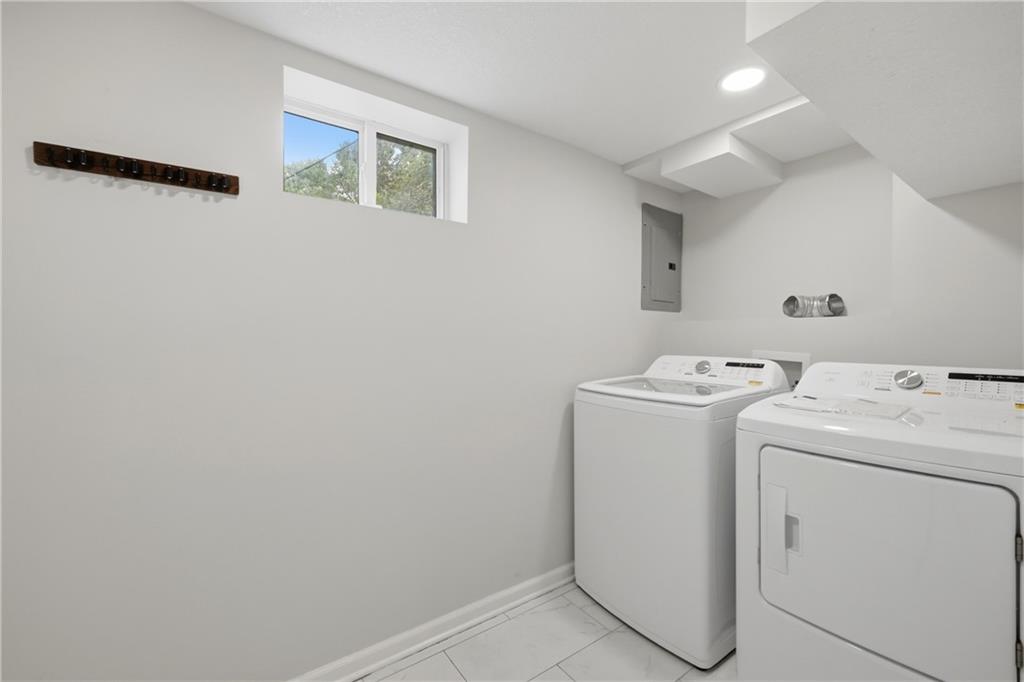 7918 E 117th St, Kansas City, MO 64134