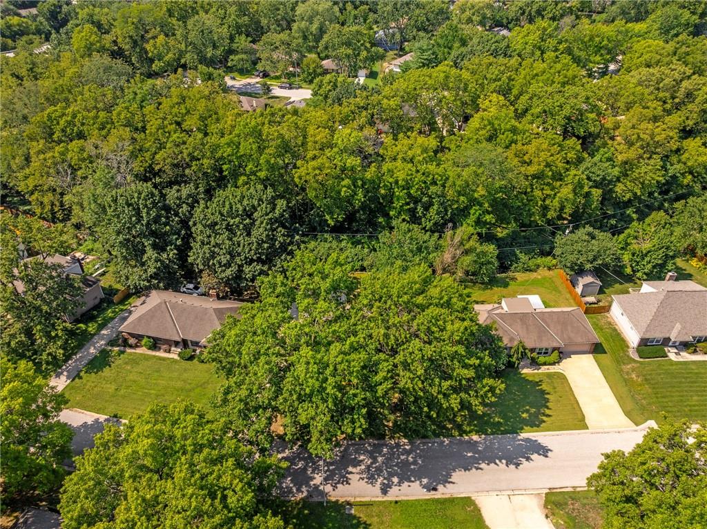 3936 S Sherman Dr, Independence, MO 64055