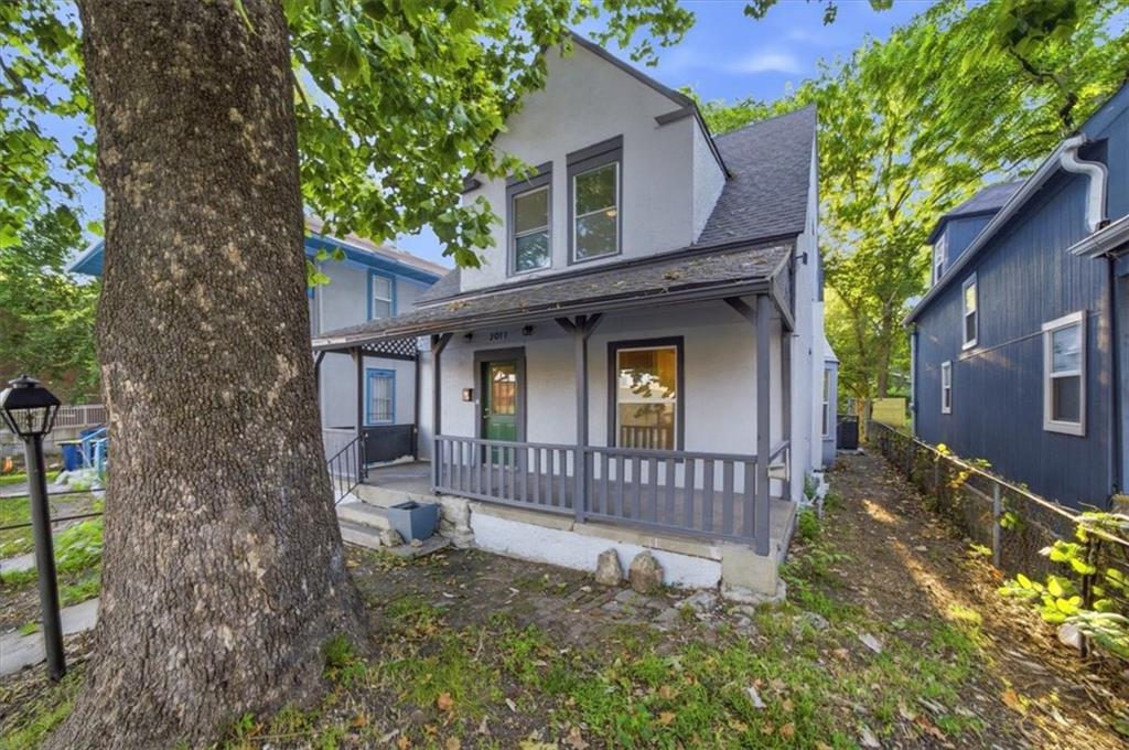 3011 Holmes St, Kansas City, MO 64109