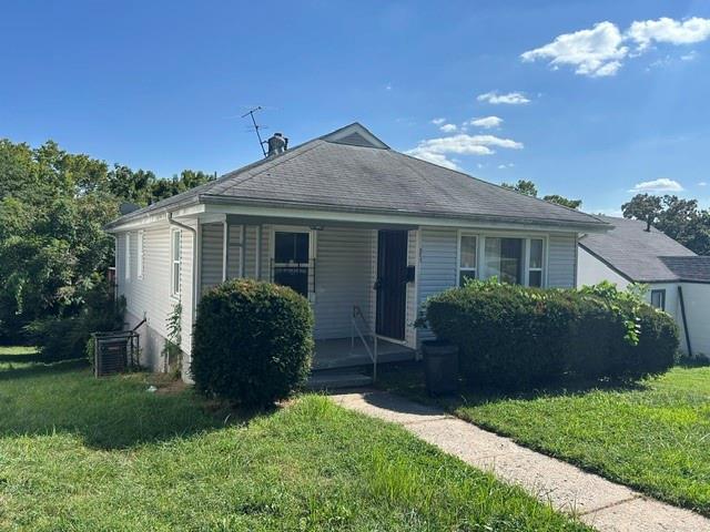 3621 E 46th Ter, Kansas City, MO 64130