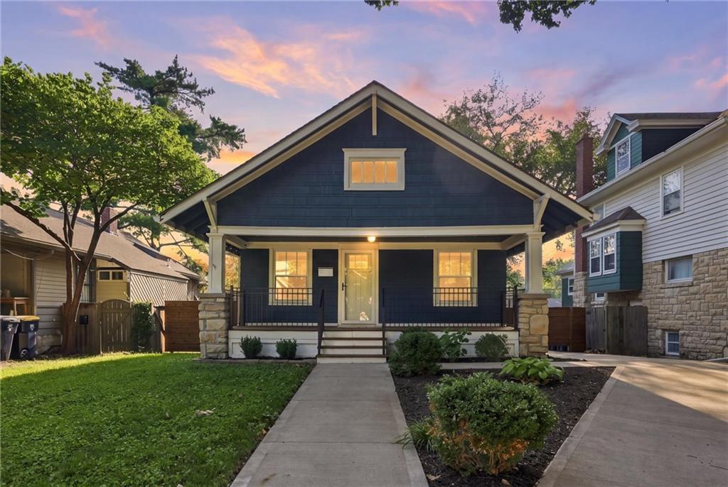 4451 Pennsylvania Ave, Kansas City, MO 64111