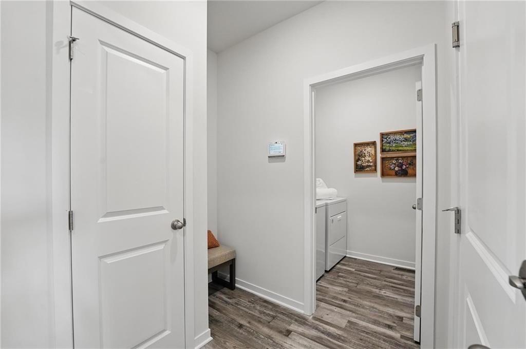 21070 W 217th St, Spring Hill, KS 66083