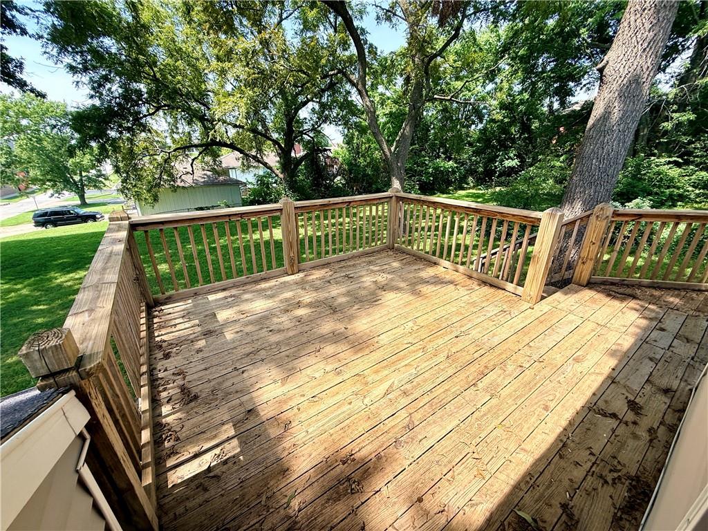 422 S Mulberry St, Warrensburg, MO 64093