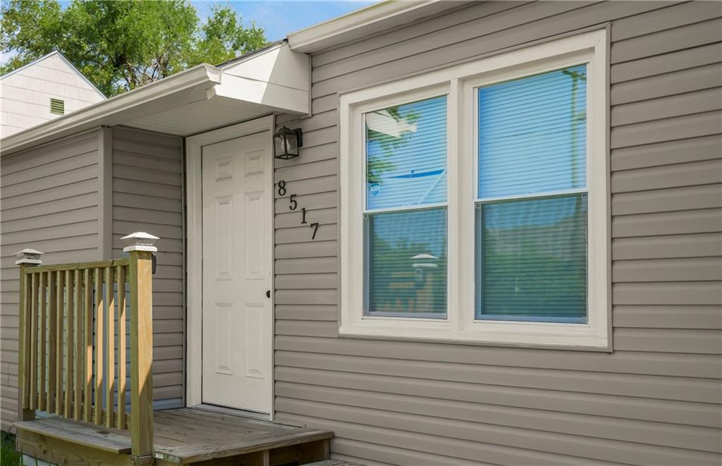 8517 Flora Ave, Kansas City, MO 64131