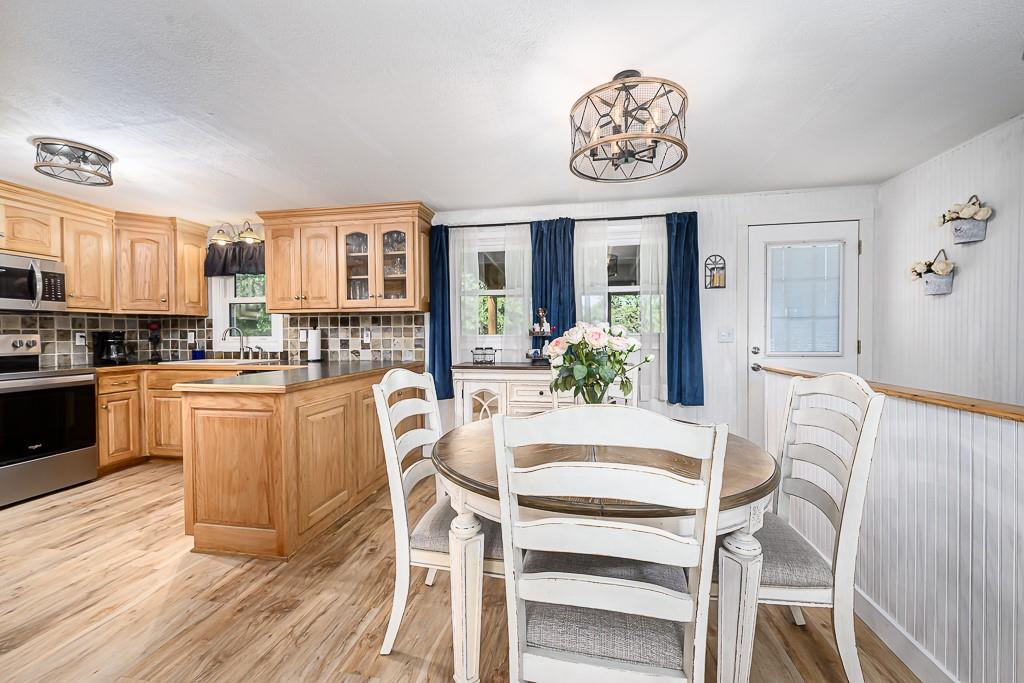13357 185th St, Linwood, KS 66052