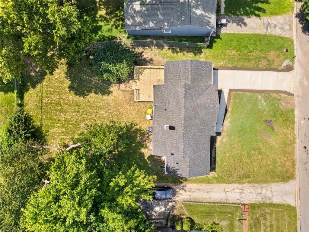 427 W 87th Ter, Kansas City, MO 64114