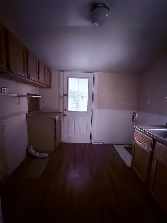 923 E Walnut St, Rich Hill, MO 64779