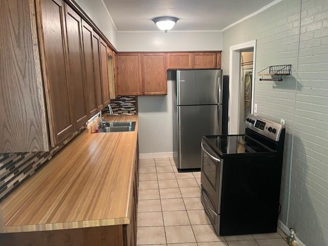 508 SE Independence Ave, Lee's Summit, MO 64063