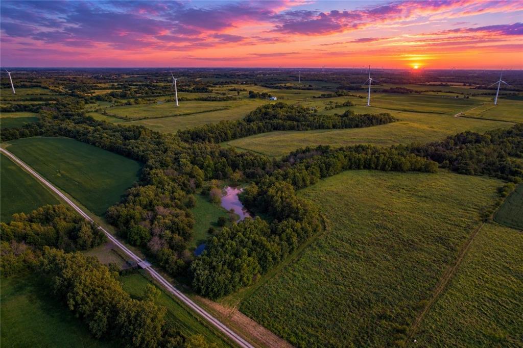 Waldo Rd, Amity, MO 64422