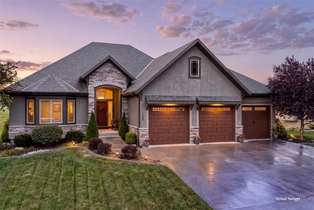4421 N 142nd St, Basehor, KS 66007
