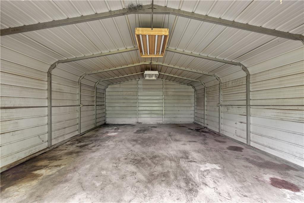 4535 Waverly Ave, Kansas City, KS 66104
