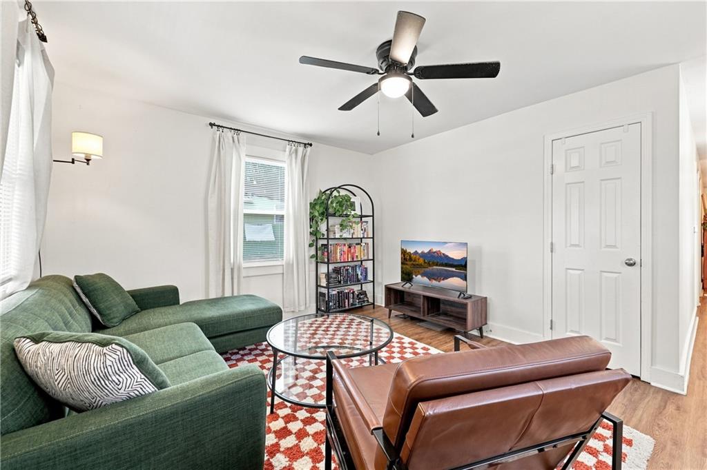 4826 E 6th St, Kansas City, MO 64124