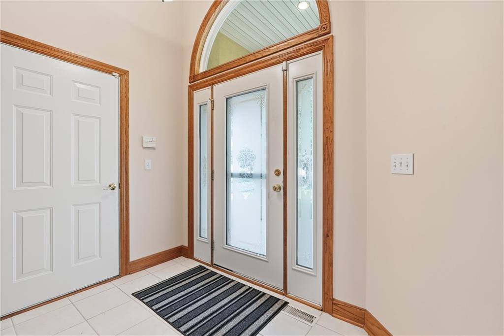 7907 N Cherry St, Kansas City, MO 64118