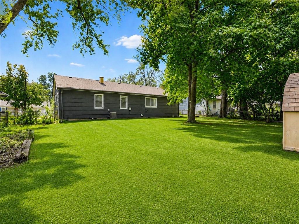 4608 E 113th Ter, Kansas City, MO 64137