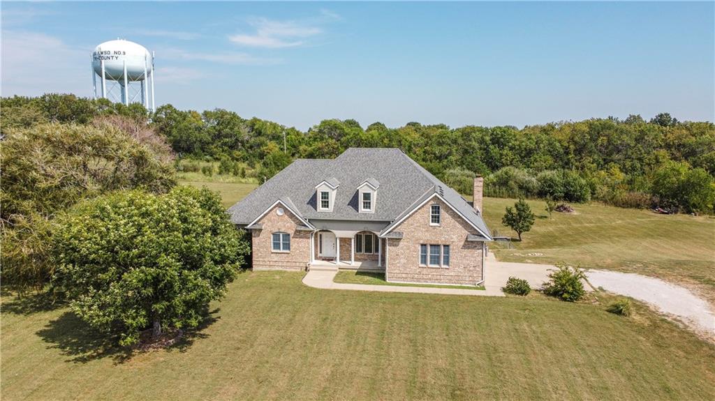 26001 S Summit Rd, Harrisonville, MO 64701