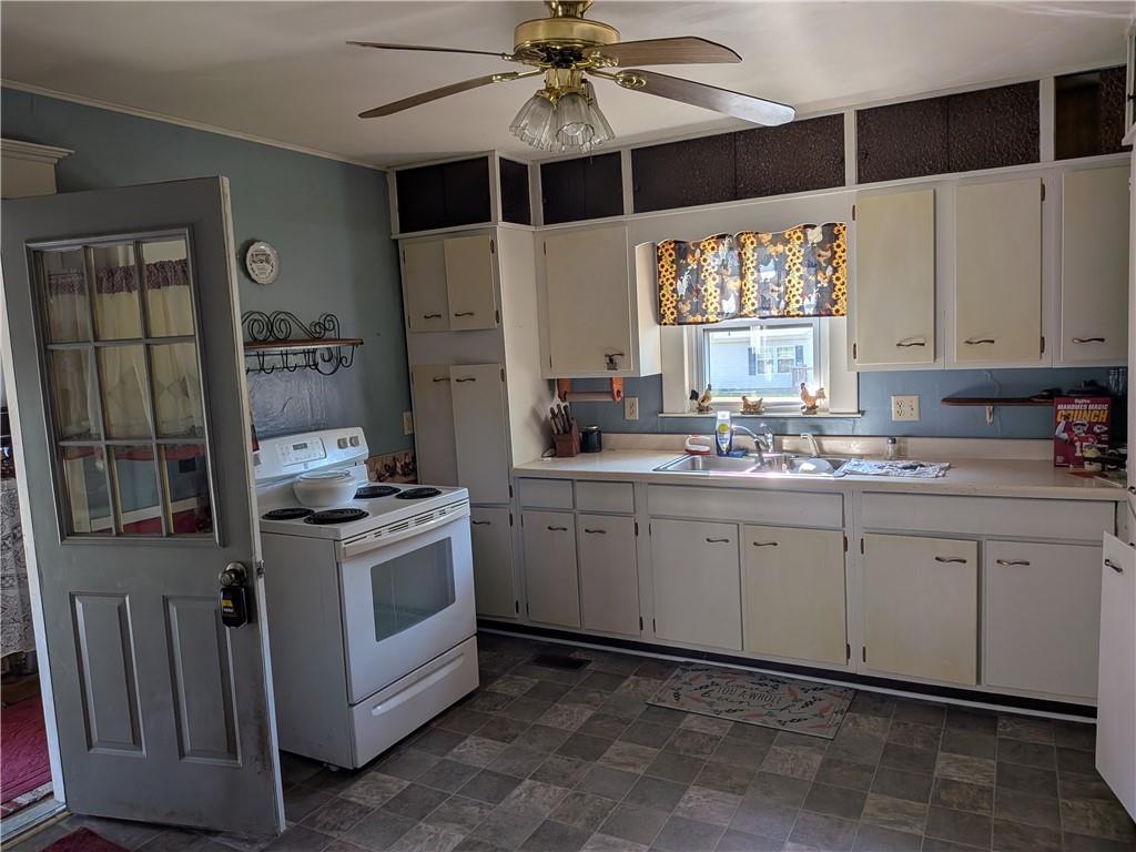 12291 Hume St, Hume, MO 64752