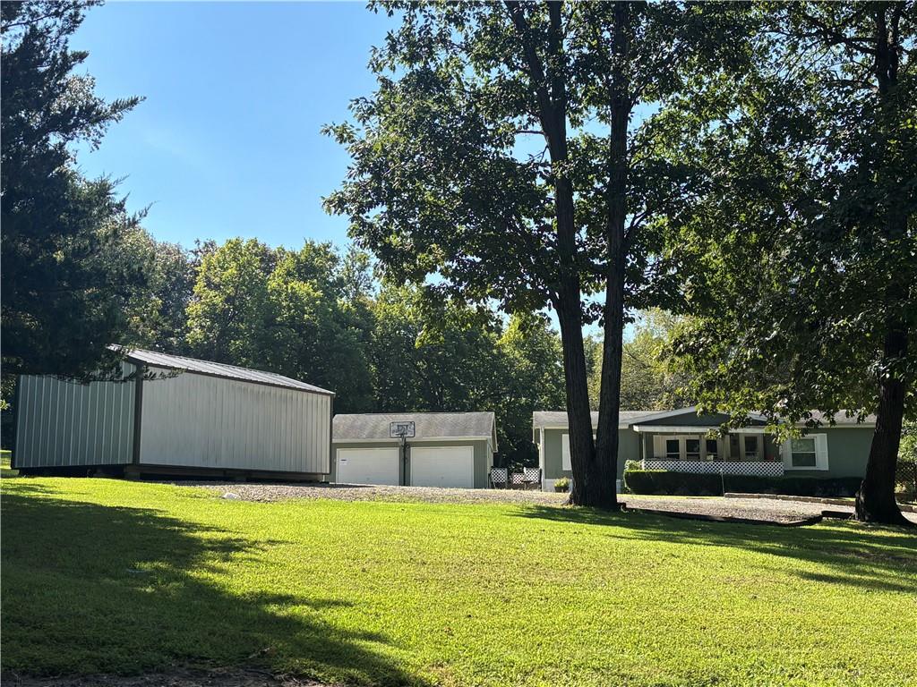 114 Trout Ct, Gallatin, MO 64640