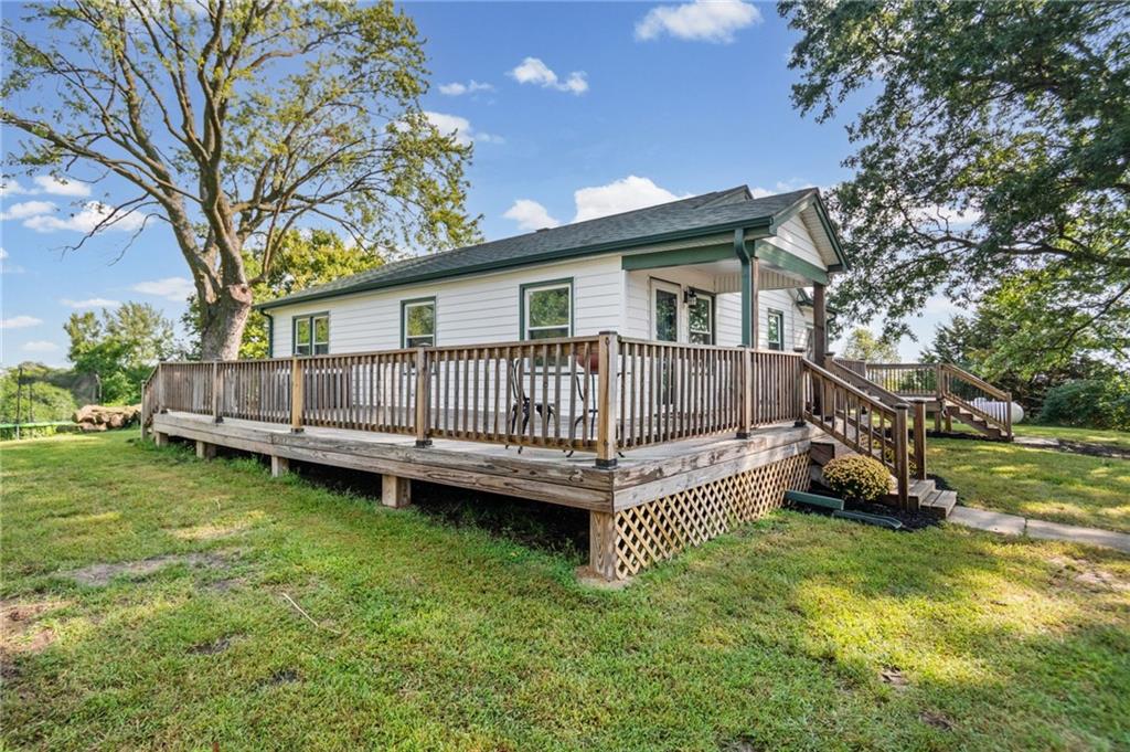 11713 Hills Ln, Kearney, MO 64060