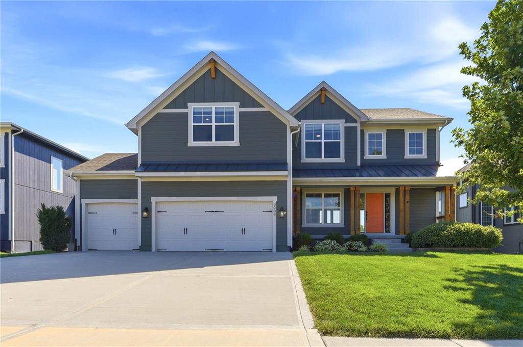 3008 SW Arboridge Dr, Lee's Summit, MO 64082