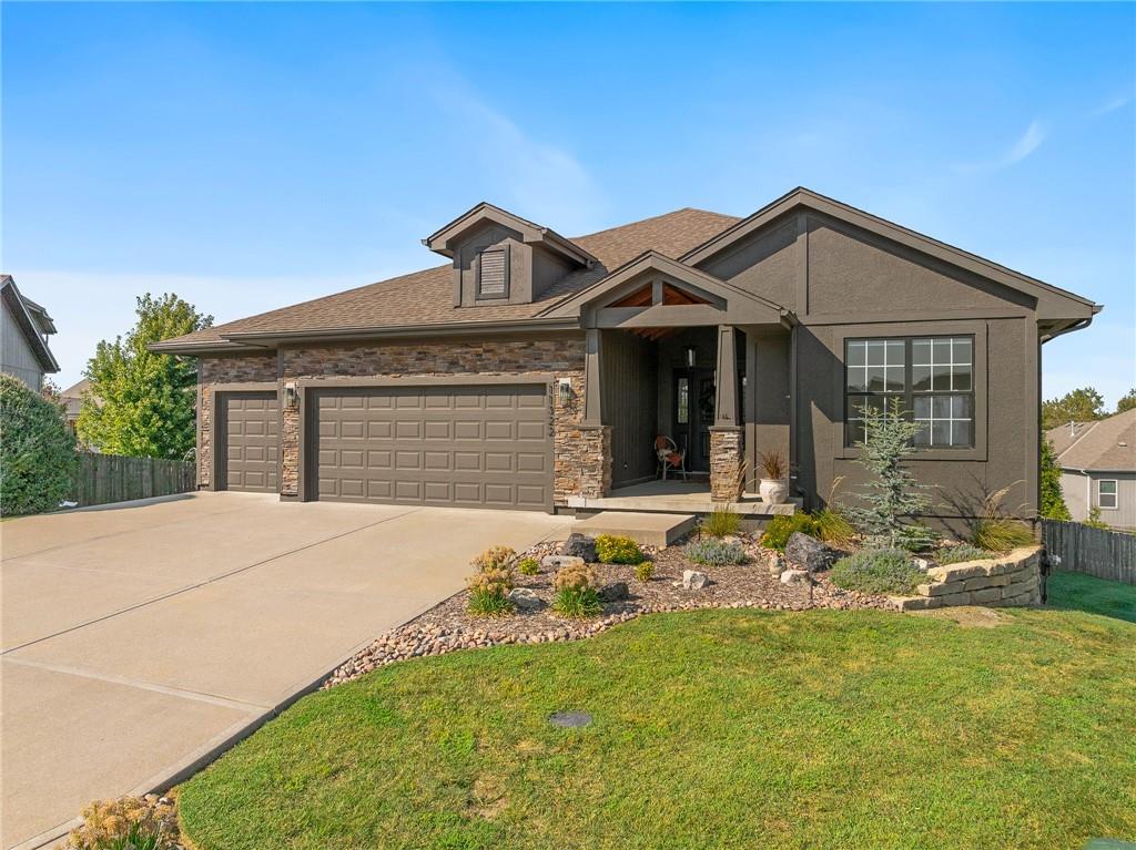 11322 Kimball Ave, Kansas City, KS 66109