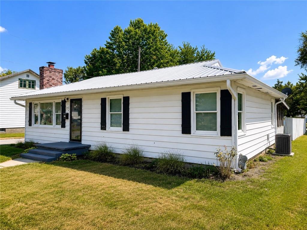202 Clay St, Chillicothe, MO 64601
