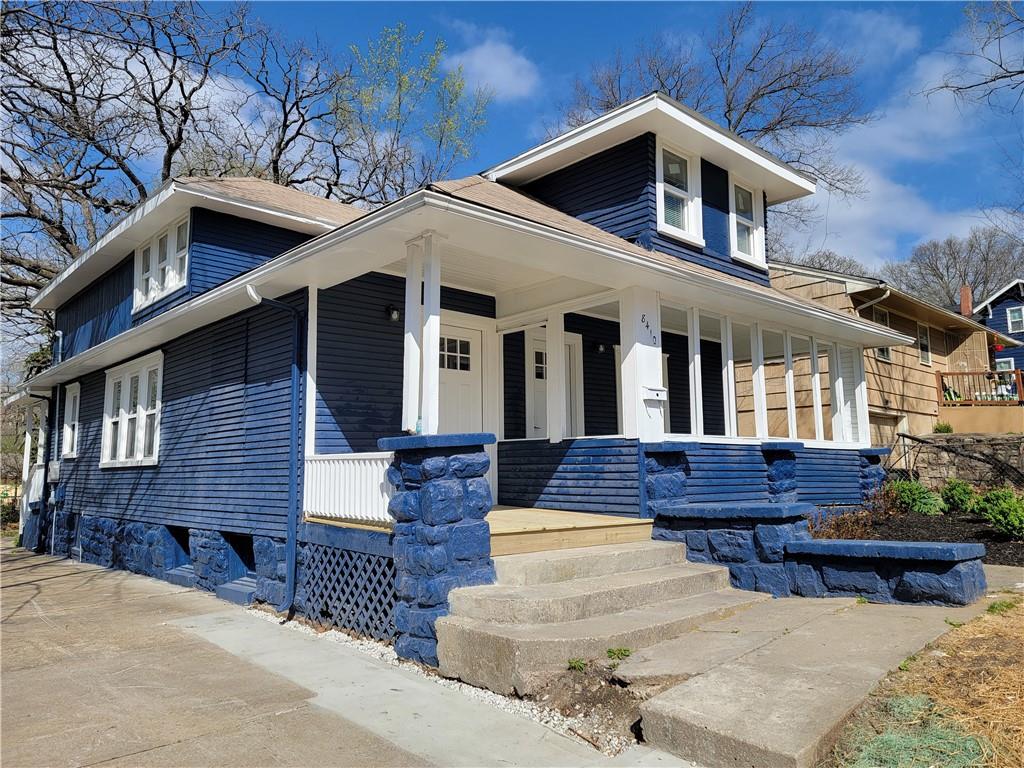 8410 Olive St, Kansas City, MO 64132