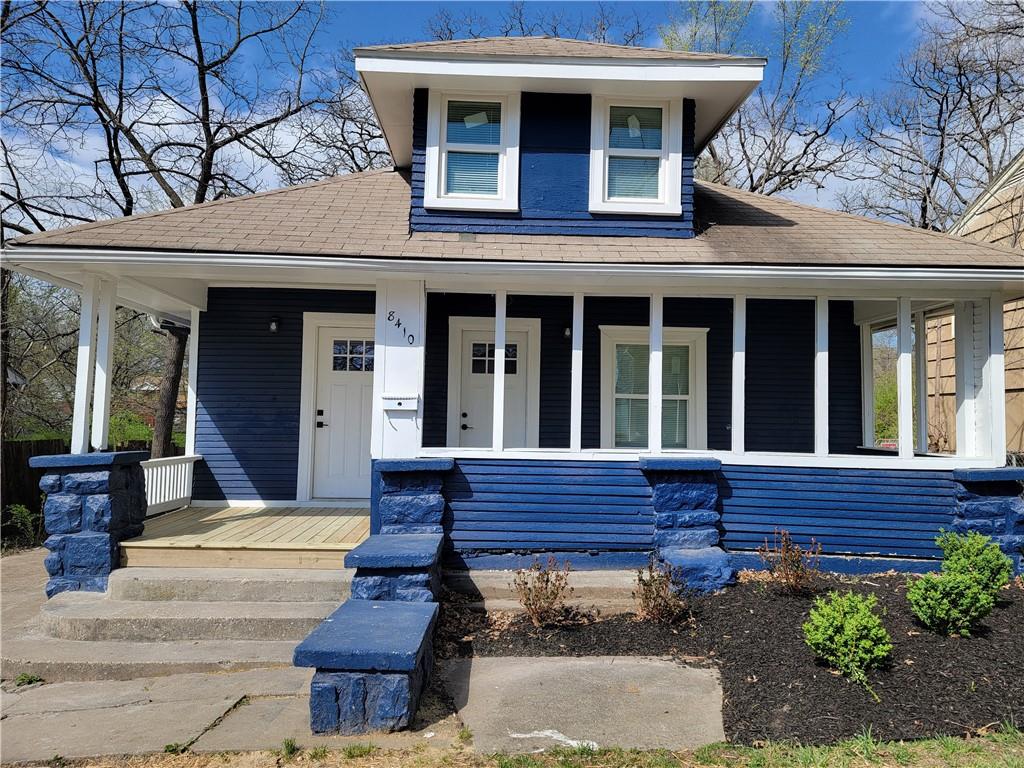 8410 Olive St, Kansas City, MO 64132