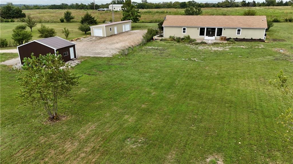 19812 S Stanley Rd, Quenemo, KS 66528