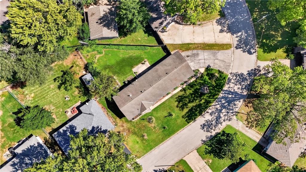 11415 Myrtle Ave, Kansas City, MO 64137