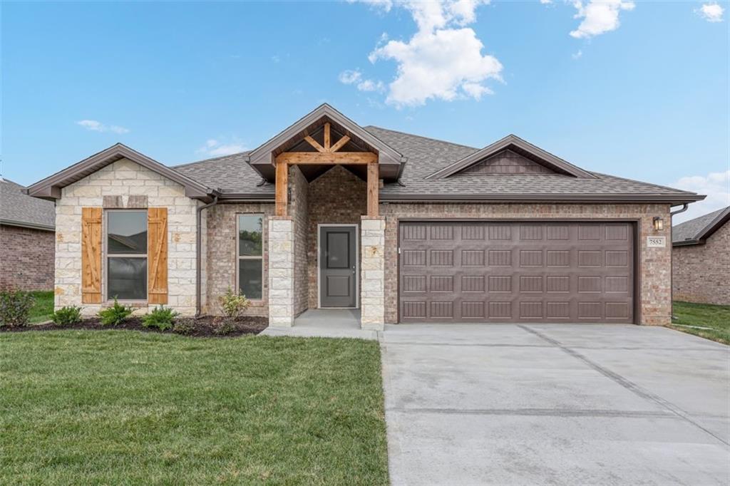 18450 W 195 St, Spring Hill, KS KS