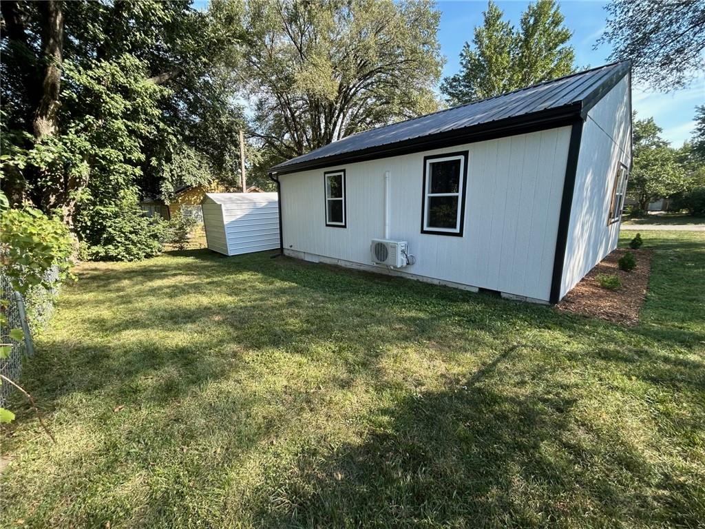 509 E 3rd St, Lawson, MO 64062