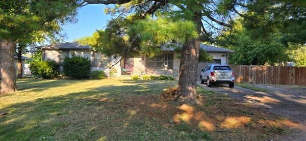 401 S Washington St, Spring Hill, KS 66083