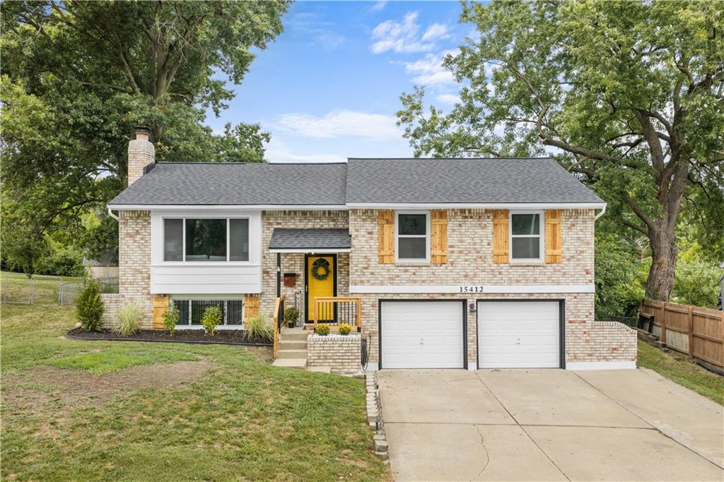 15412 E 42nd Pl, Independence, MO 64055