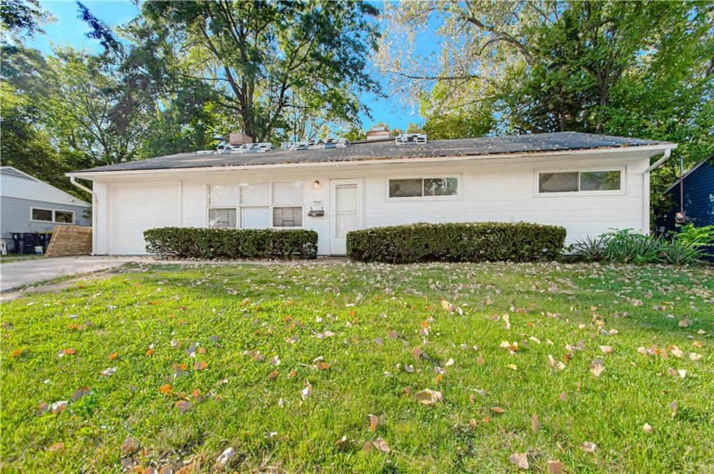 7001 E 107th St, Kansas City, MO 64134