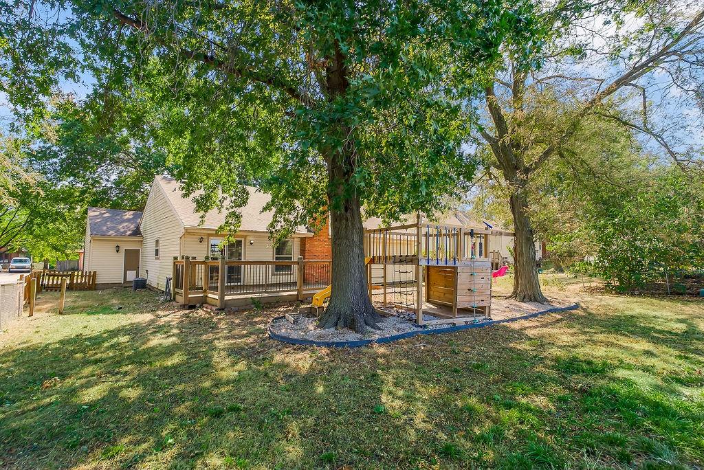 328 N Cherry St, Gardner, KS 66030