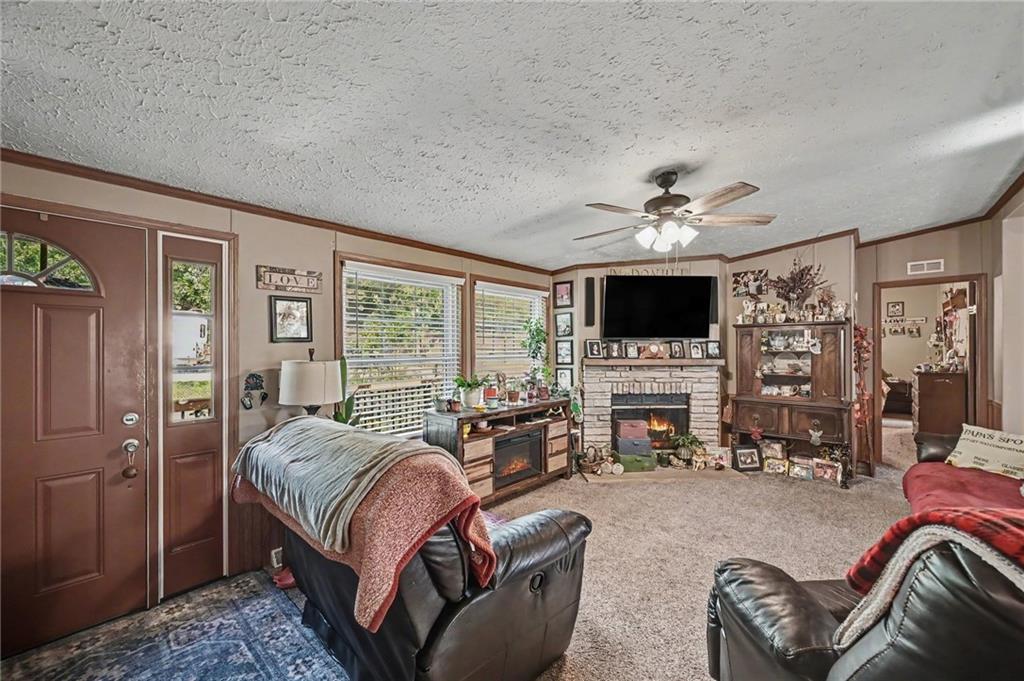 414 NE County Line Rd, St Joseph, MO 64505