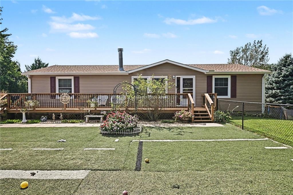 414 NE County Line Rd, St Joseph, MO 64505