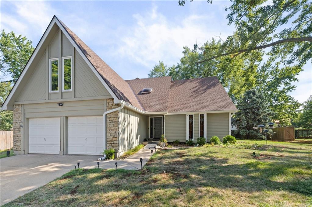 10955 Nieman Rd, Overland Park, KS 66210