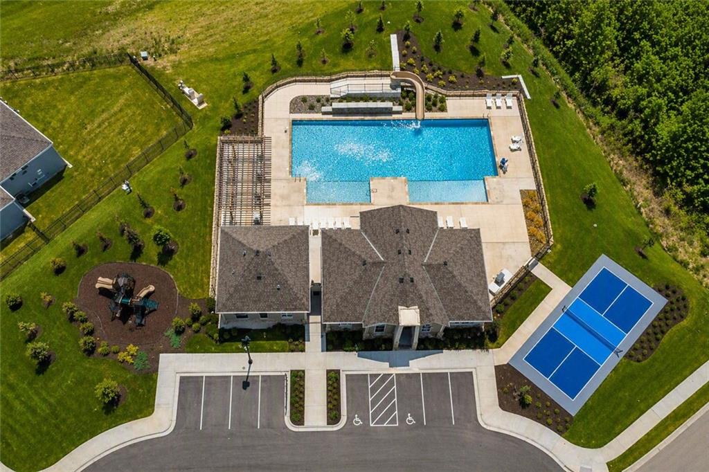 17806 Green Rd, Gardner, KS 66030