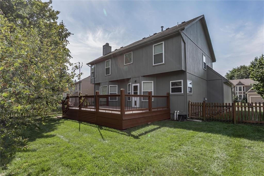 6624 W 149th St, Overland Park, KS 66223