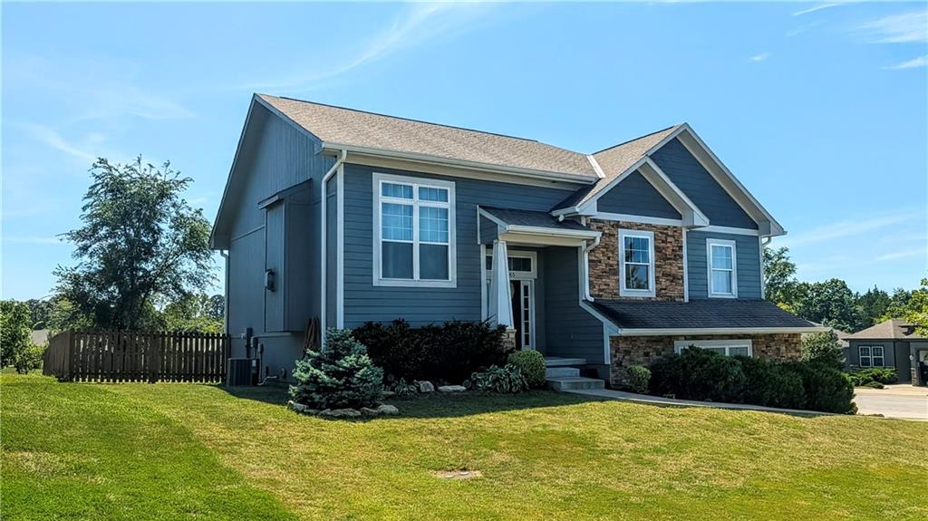 31565 W 85th St, De Soto, KS 66018