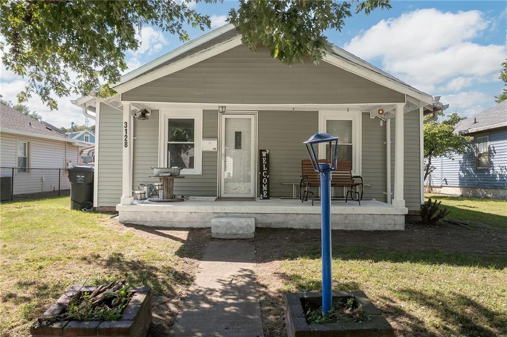 3128 Burnside Ave, St Joseph, MO 64505