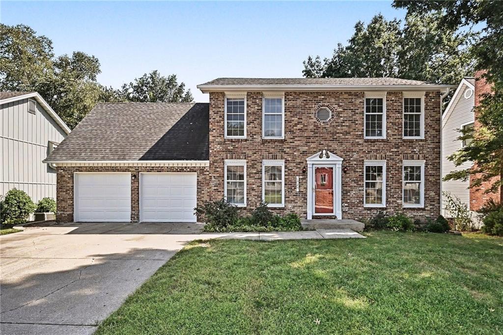 1629 Dunwich Dr, Liberty, MO 64068