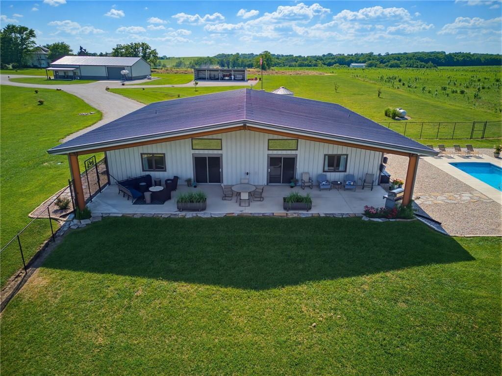1482 N 300th Rd, Baldwin City, KS 66006