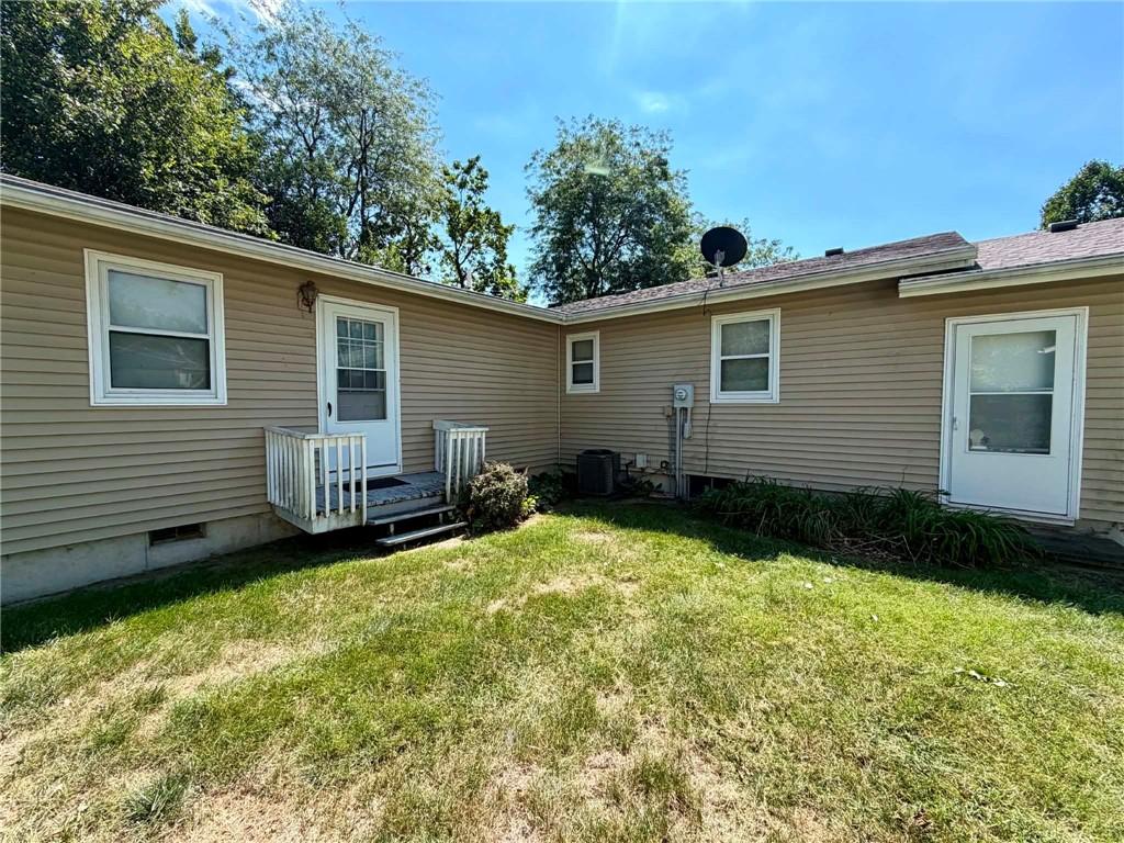 627 W Edwards St, Maryville, MO 64468