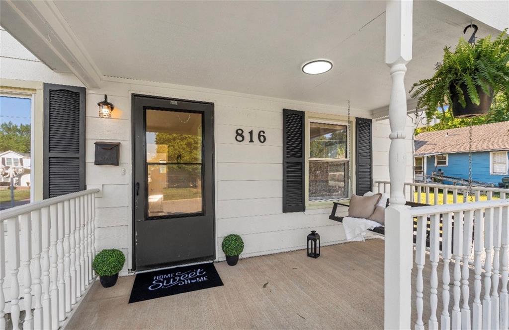 816 S College St, Nevada, MO 64772