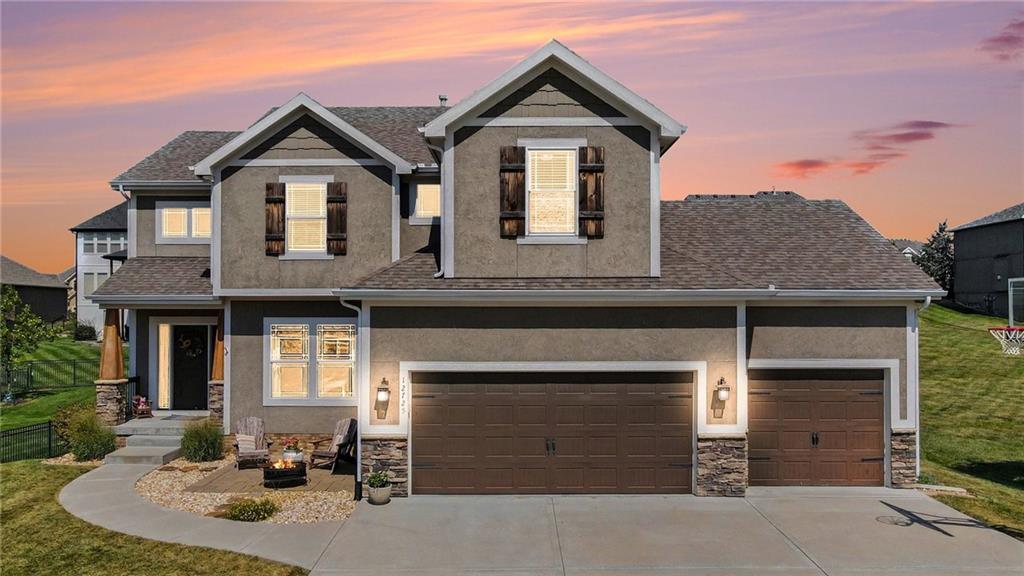 12725 N Overbrook Dr, Platte City, MO 64079