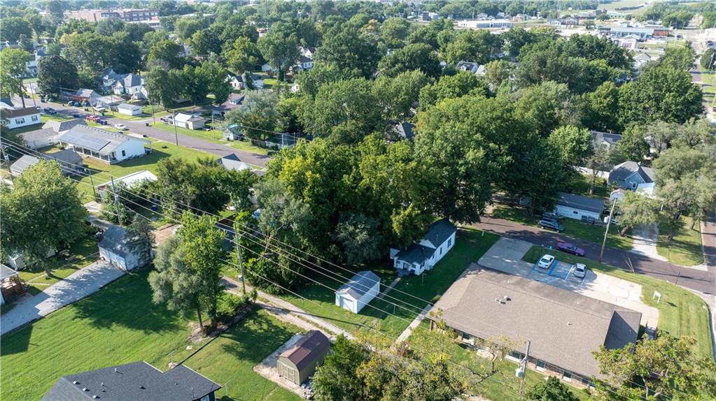 656 E 12th St, Sedalia, MO 65301