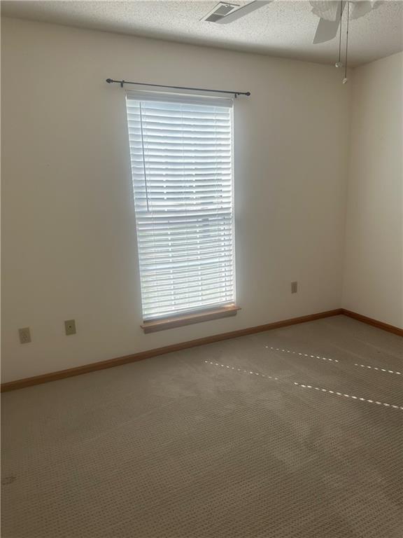 1210 Fox Ridge Dr, Warrensburg, MO 64093